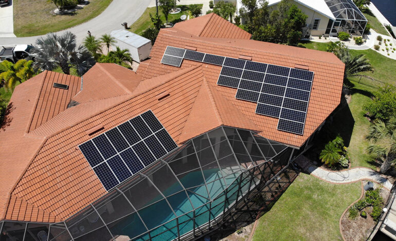  Harnessing Sunshine: Why Tampa Solar Installer, Solar Tech Elec, Shines Bright
